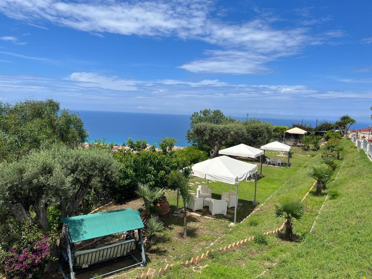 Villa Del Conte Drapia Esterno foto