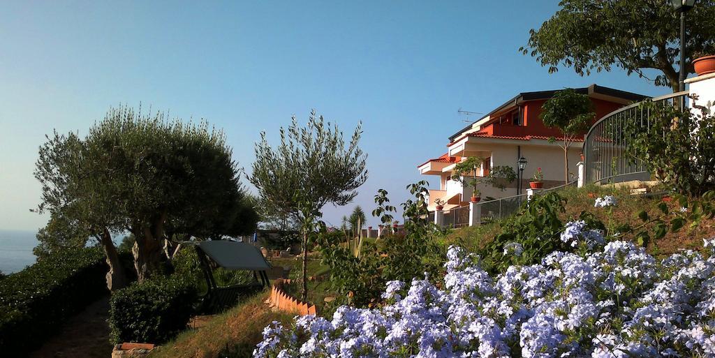 Villa Del Conte Drapia Esterno foto